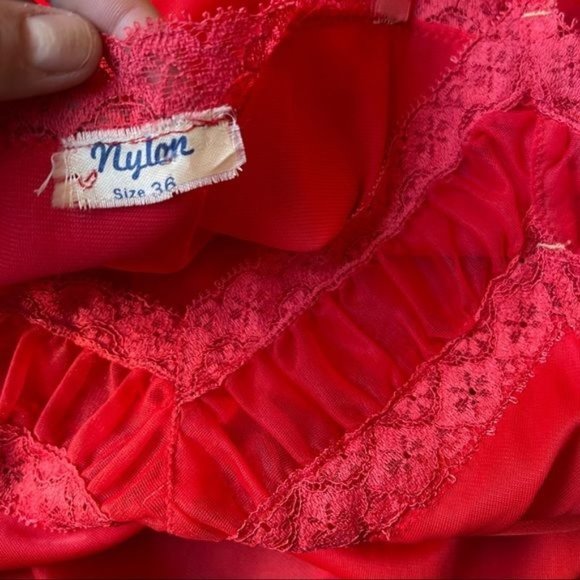 Vintage 60s Nylon Red Slip with Sheer Ruching and Lace Detailing Size 36 Medium - Picture 12 of 13
